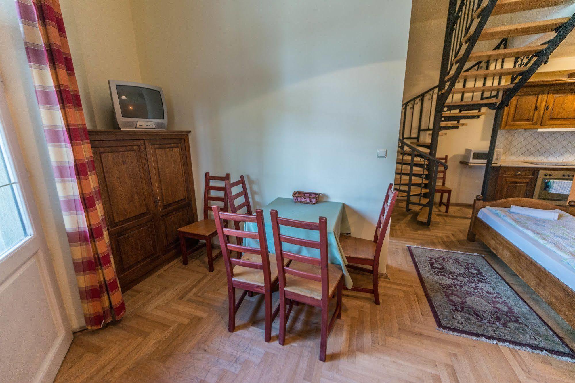 Apartment House Pater Siofok Exterior photo